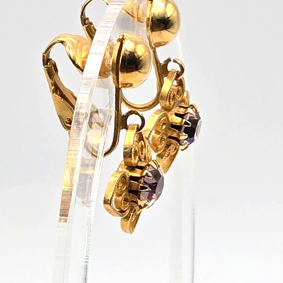 Vintage Goldtone Flower with Pale‎ Purple Rhinestone Dangle Clip On Earrings - Picture 5 of 6